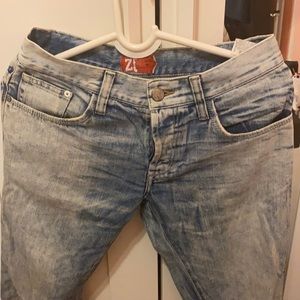 Zara jeans
